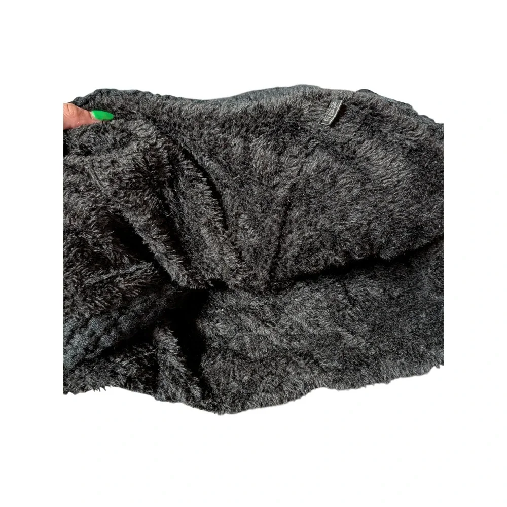 UGG Australia Women Charcoal Gray Cable Knit Faux Fur Lined Infinity Scarf Snood